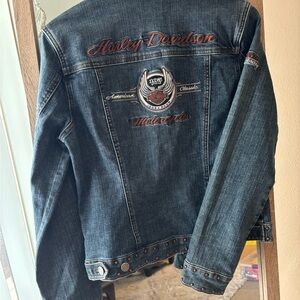 Harley-Davidson Dark Denim Jacket Women’s size Medium. Never worn